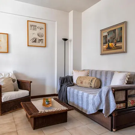 Sardinia Re - Federica's Flat - Free Parking Apartament