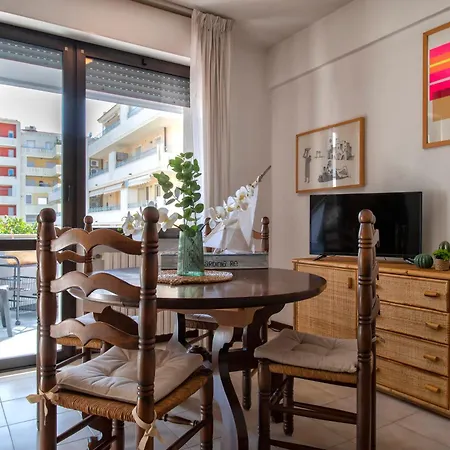 Sardinia Re - Federica's Flat - Free Parking Alghero