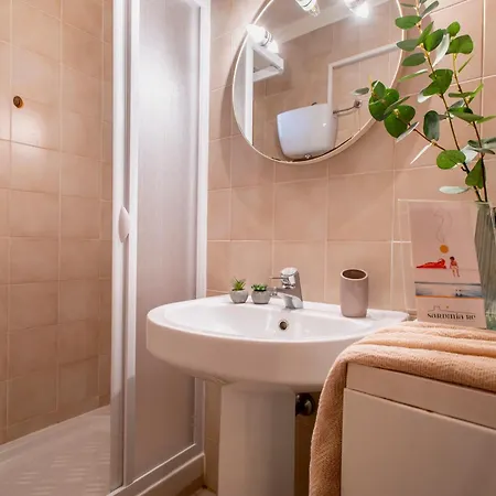 Sardinia Re - Federica's Flat - Free Parking