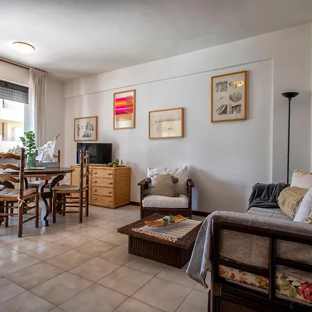 Sardinia Re - Federica's Flat - Free Parking Apartment