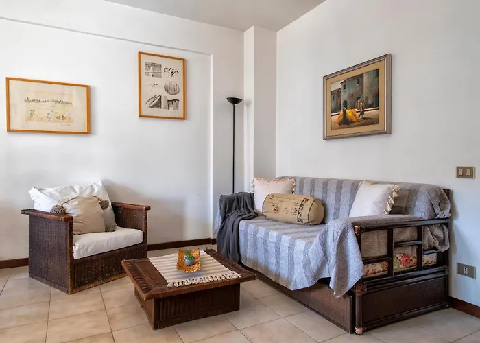 Sardinia Re - Federicas Flat - Free Parking Daire
