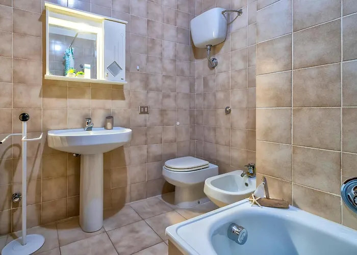 Sardinia Re - Federicas Flat - Free Parking Daire