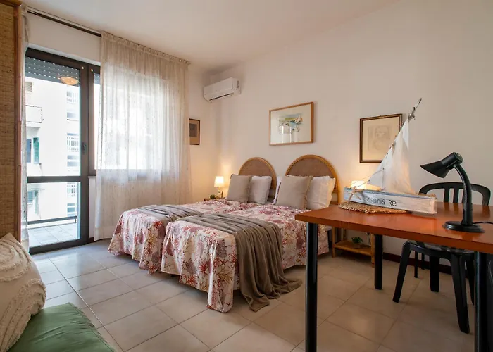 Sardinia Re - Federicas Flat - Free Parking Daire Alghero