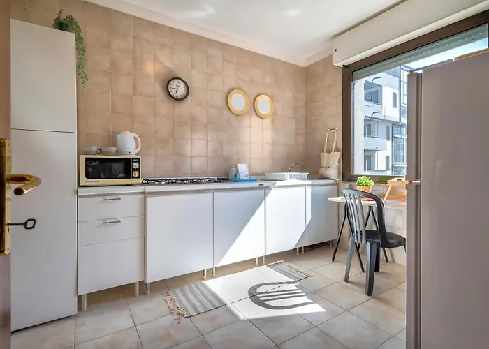 Sardinia Re - Federicas Flat - Free Parking Daire Alghero