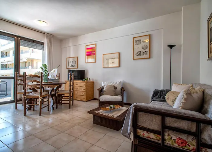 Sardinia Re - Federicas Flat - Free Parking Daire